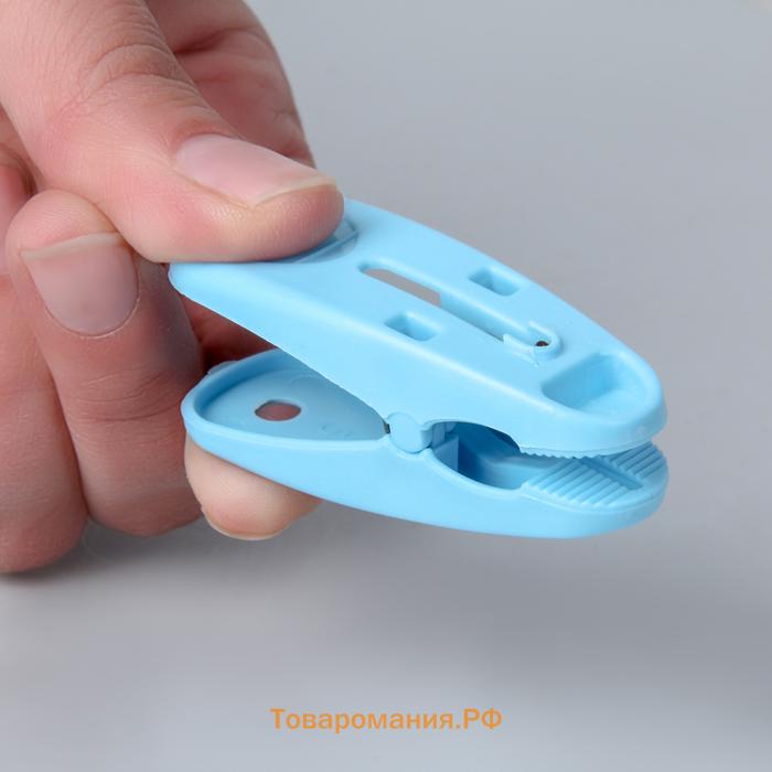 Прищепки для белья в синей корзинке , 6 см, 20 шт., МИКС