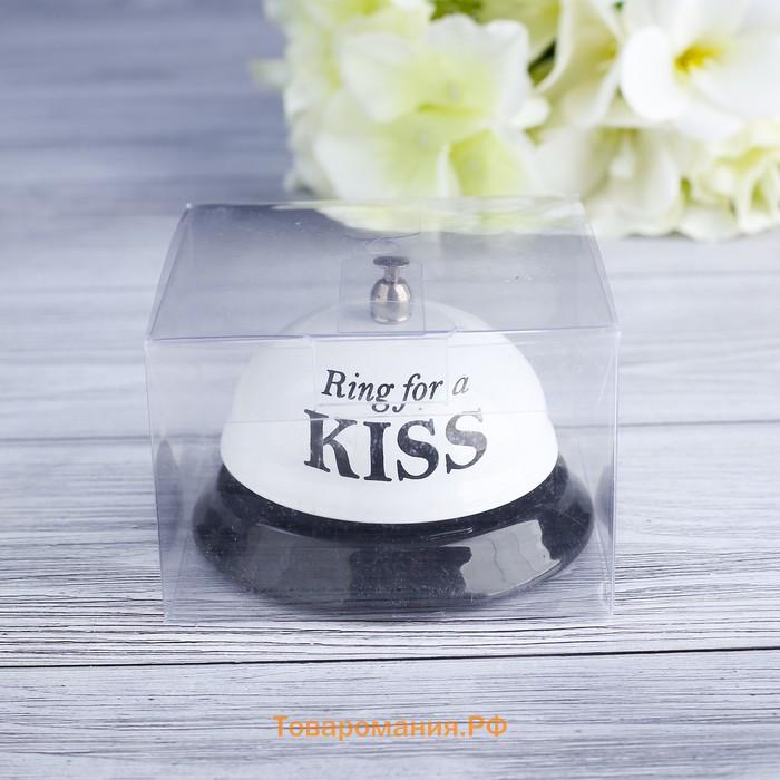 Звонок настольный "Ring for a kiss", 7.5 х 7.5 х 6 см