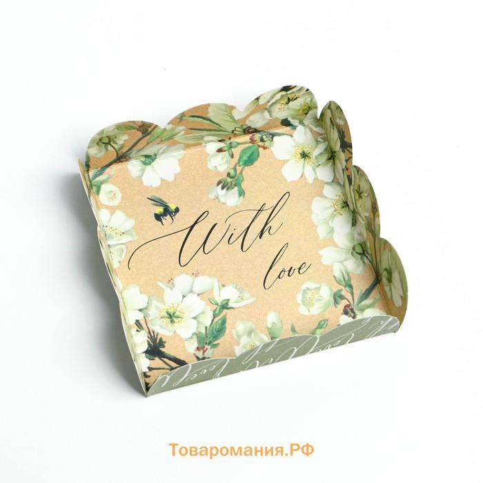 Коробка для печенья, кондитерская упаковка с пластиковой крышкой, «Пчёлка», 10.5 х 10.5 х 3 см