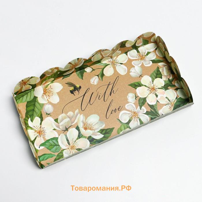 Коробка для печенья, кондитерская упаковка с пластиковой крышкой, «Пчёлка», 10.5 х 21 х 3 см