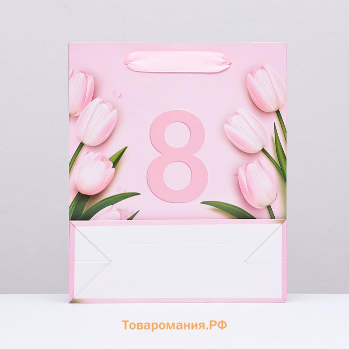 Пакет ламинированный вертикальный «Женский день», 21×25×8 см